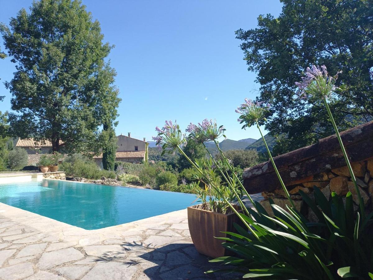Gîte en Cévennes du sud, bergerie restaurée, 2 à 4 personnes, piscine, vue exceptionnelle, authenticité et confort Saint-Laurent-le-Minier Extérieur photo