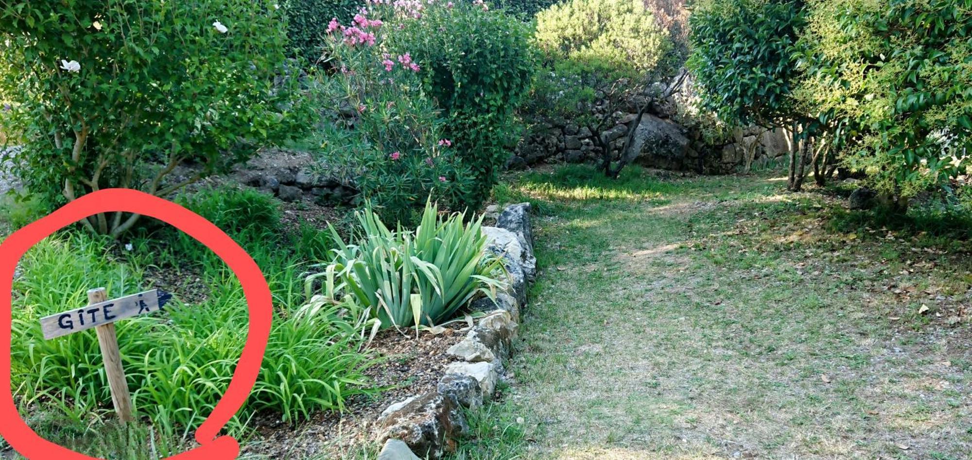 Gîte en Cévennes du sud, bergerie restaurée, 2 à 4 personnes, piscine, vue exceptionnelle, authenticité et confort Saint-Laurent-le-Minier Extérieur photo